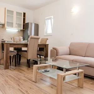 Appartement Kuzmanic, Kaštela